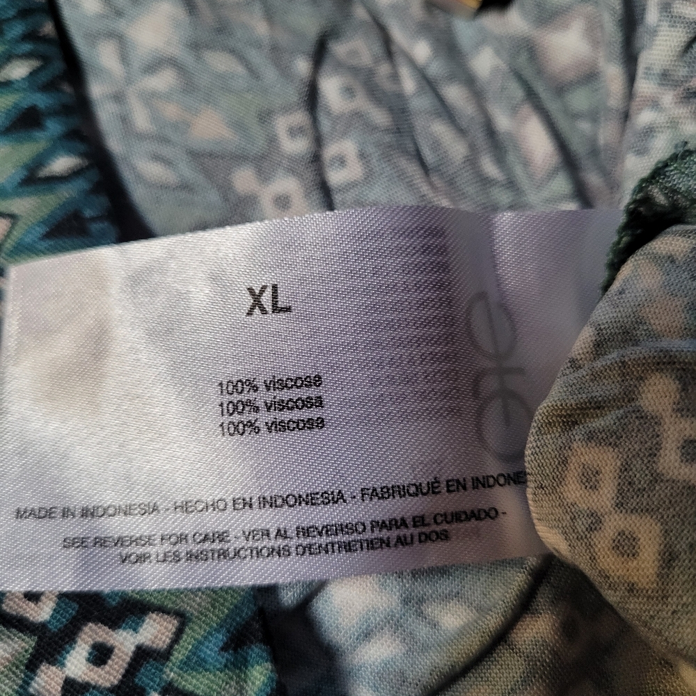 Jessica Simpson Carmen Crop Pants - Picture 6 of 8